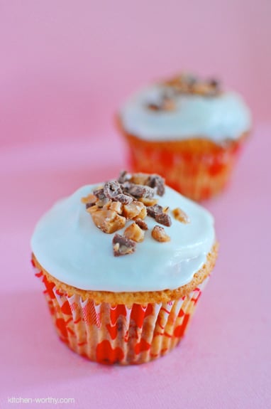 coconut-toffee-cupcakes