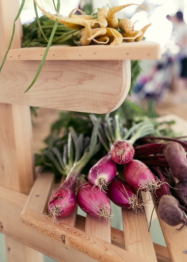 Fresh Onions displayed in the tomato tent.