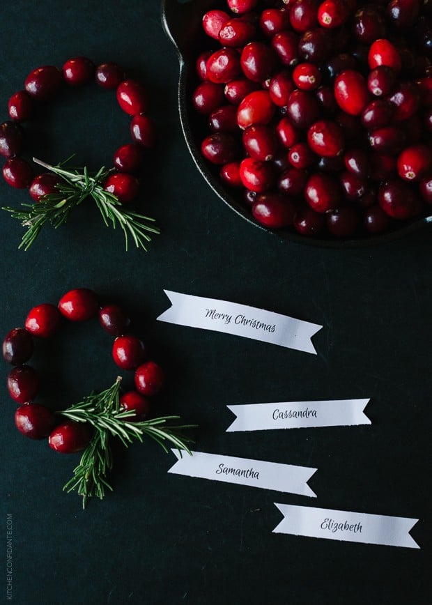 Cranberry Wreath Place Cards DIY | www.kitchenconfidante.com