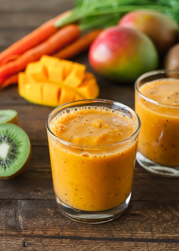 Carrot Mango and Kiwi Smoothie | www.kitchenconfidante.com