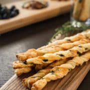 Olive Cheese Straws | www.kitchenconfidante.com
