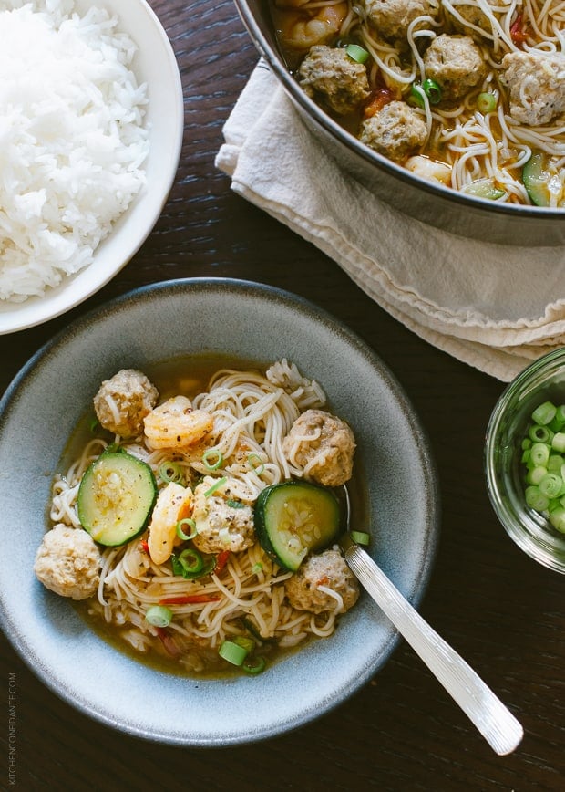 Misua Bola-Bola - Filipino Meatball Noodle Soup | www.kitchenconfidante