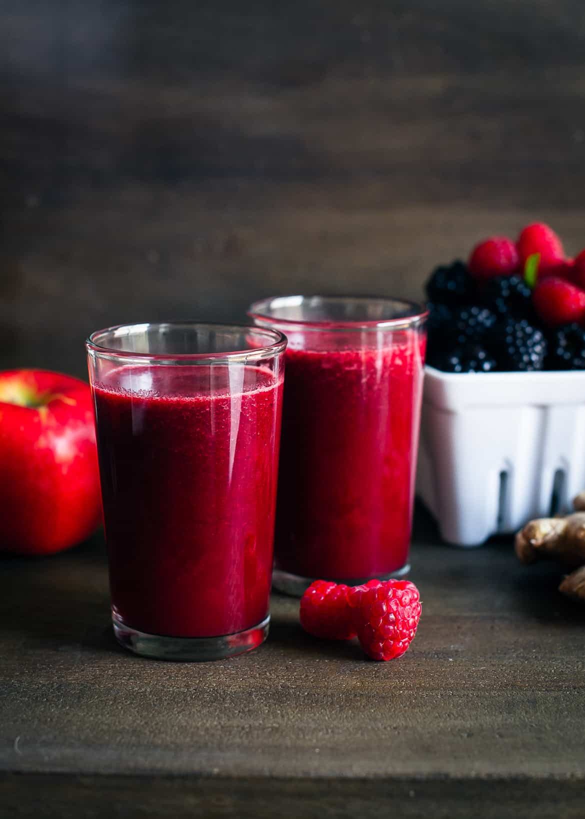 Soothing Hot Apple Berry Ginger Juice | www.kitchenconfidante.com | A warm juice with a touch of ginger keeps you warm and cozy in the winter.