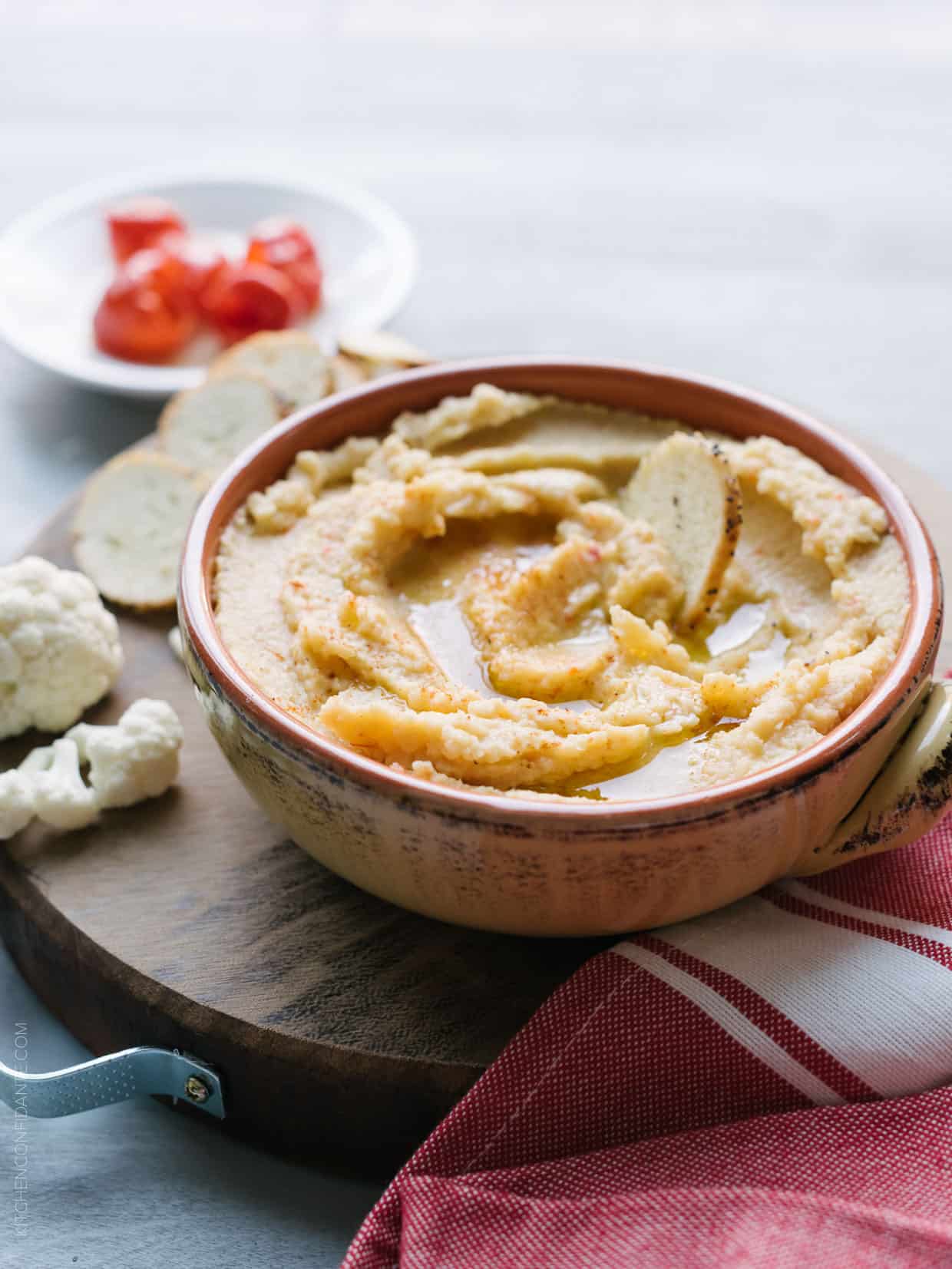 You're going to be tempted to double dip into this Pappadew Pepper Cauliflower Hummus!