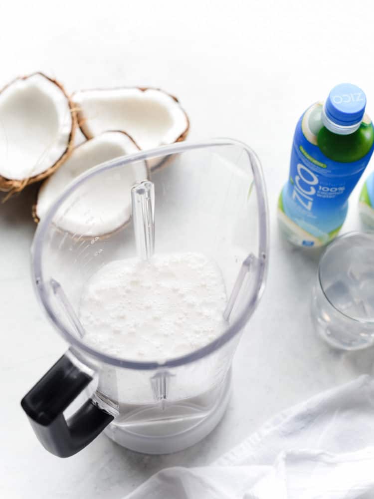 Give some @ZICOCoconut Water a whirl and make a delicious coconut water sorbet float! #ad
