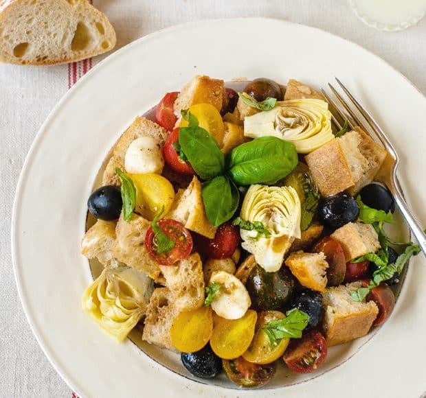 Panzanella with Artichokes and Olives | www.kitchenconfidante.com