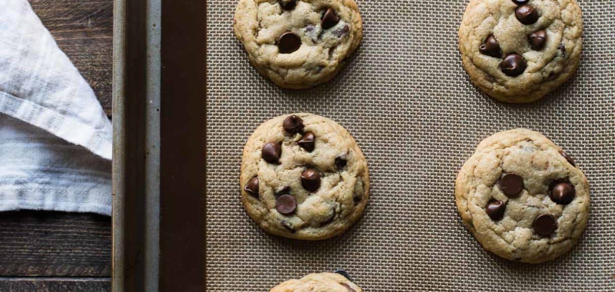 Cream Cheese Chocolate Chip Cookies are my go-to cookie recipe! A combination of cream cheese, butter and one more special ingredient makes for a simple dough and perfectly tender cookies. This recipe for Cream Cheese Chocolate Chip Cookies is my go-to when I'm craving a cookie. #cookie #creamcheese #chocolatechip #chocolate #recipe #cookies