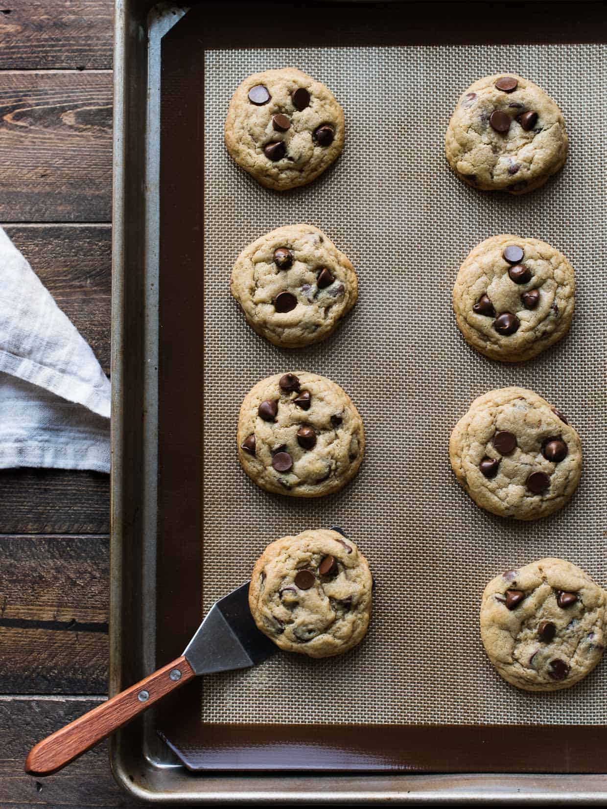 Cream Cheese Chocolate Chip Cookies | Kitchen Confidante