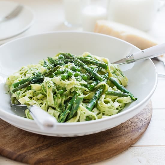 Fettucine with Creamy Spinach Sauce, Asparagus and Peas | Kitchen ...