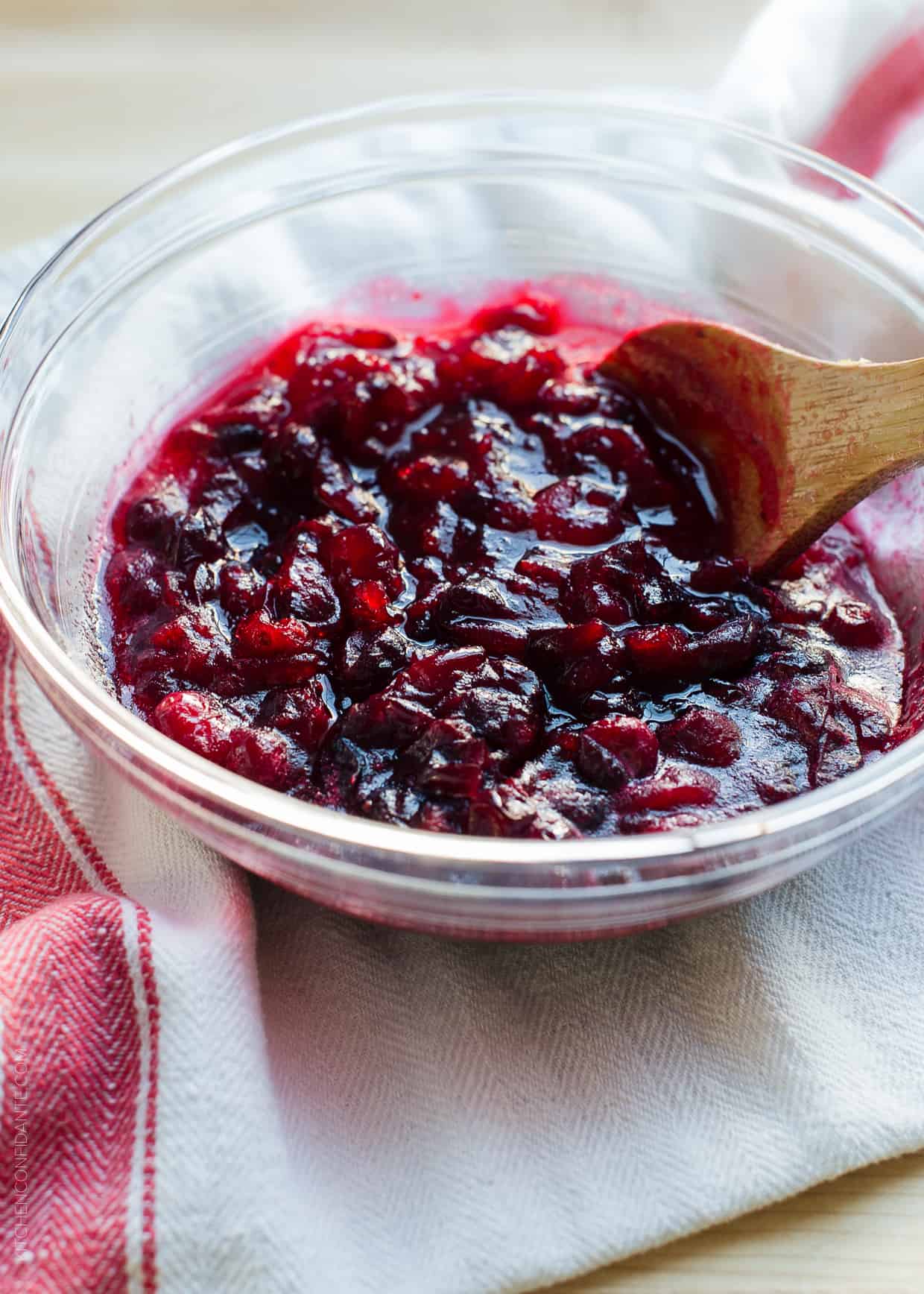 Make Cranberry Wine Sauce in a glass bowl.