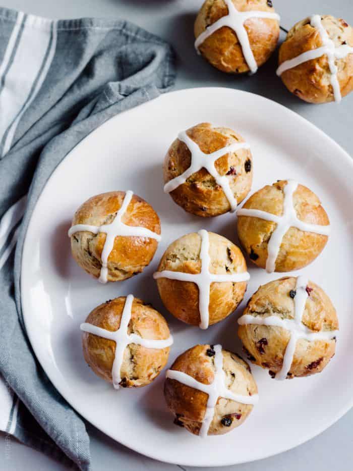 Happy Easter with Hot Cross Buns | Kitchen Confidante