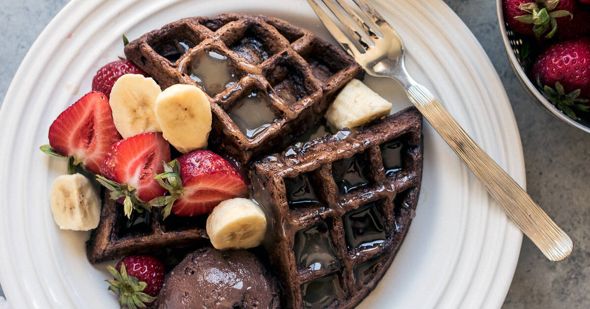 https://kitchenconfidante.com/wp-content/uploads/2016/07/Chocolate-Zucchini-Belgian-Waffles-www.kitchenconfidante.com-FB-Chocolate-Zucchini-Belgian-Waffles-www.kitchenconfidante.com-418-Edit.jpg