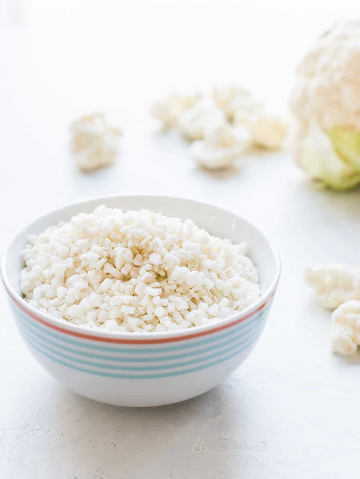 Bowl of prepared cauliflower rice.