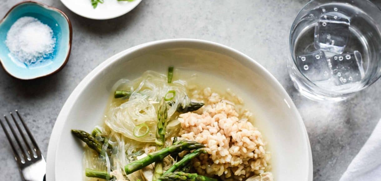 On cold winter nights, turn to this comforting Filipino Chicken and Asparagus Sotanghon (Glass Noodle) Soup. It warms you up and nourishes from within.