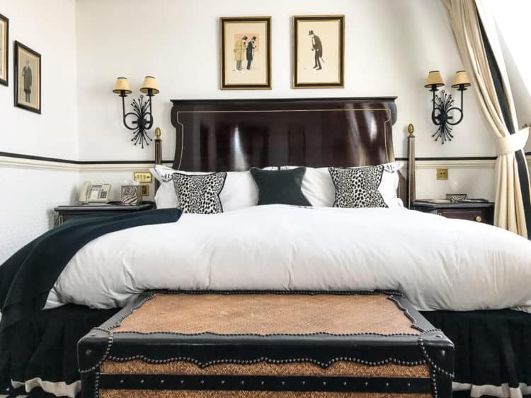 A modern, black and white hotel room.