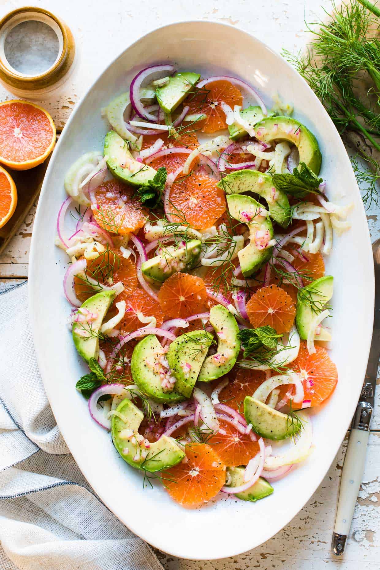 https://kitchenconfidante.com/wp-content/uploads/2019/01/Citrus-and-Avocado-Salad-with-Quick-Pickled-Fennel-kitchenconfidante.com-6407.jpg