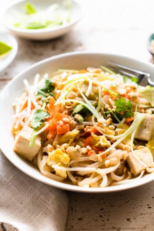 Vegetarian Pad Thai (Instant Pot) - Kitchen Confidante®