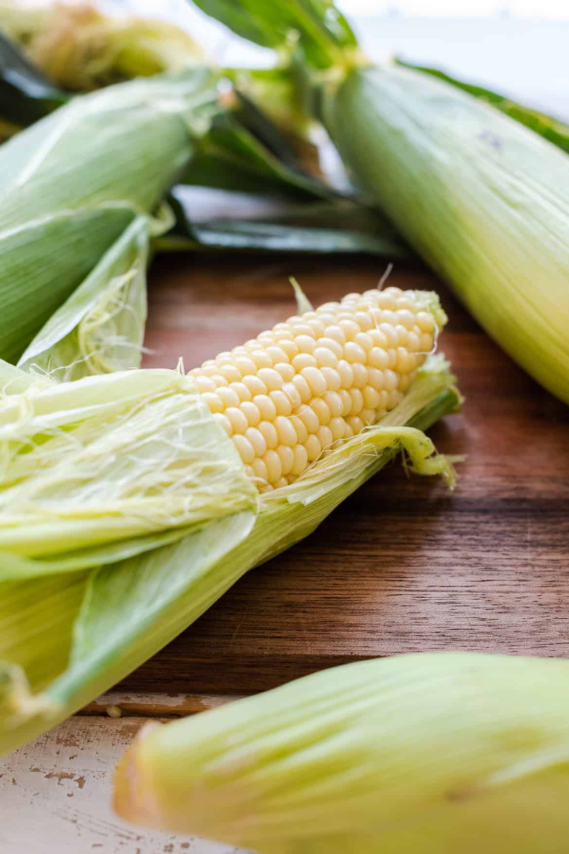 How to Cook Frozen Corn on Cob in Microwave? 