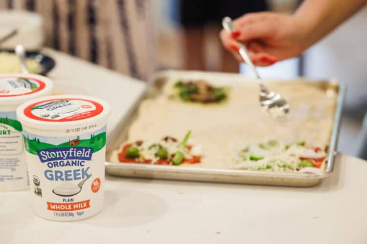 Building pizzas at Stonyfield Happy Hour at the Fresh Air Retreat in Scottsdale, AZ