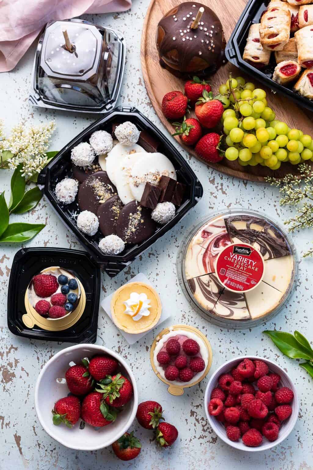 How to Make a Simple Dessert Charcuterie Board Kitchen Confidante®