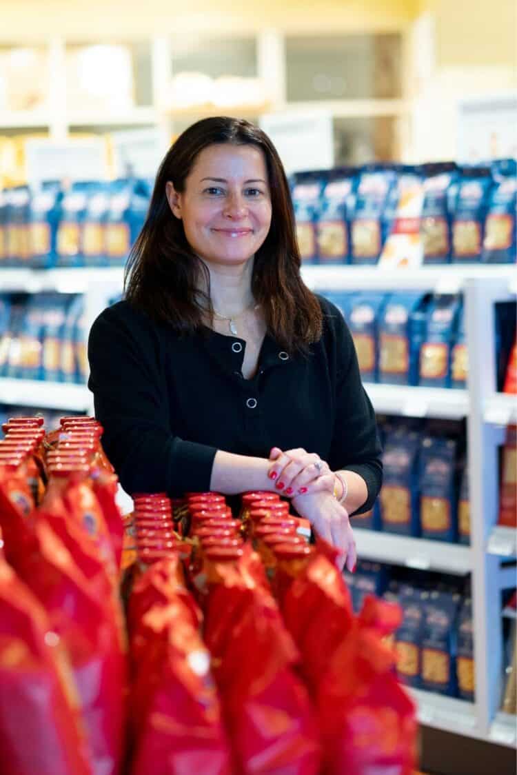 Headshot of Cristina Flores of Eataly.