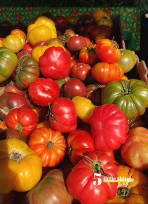Heirloom tomatoes at the farmer's market were one of the Five Little Things I loved the week of August 4, 2023.