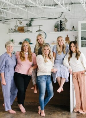 Kitchen Confidante Episode 118 with Steph Loaiza of Six Sisters Stuff