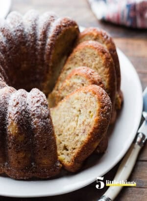 Banana Pineapple Cake is one of the Five Little Things I loved the week of November 21, 2025.