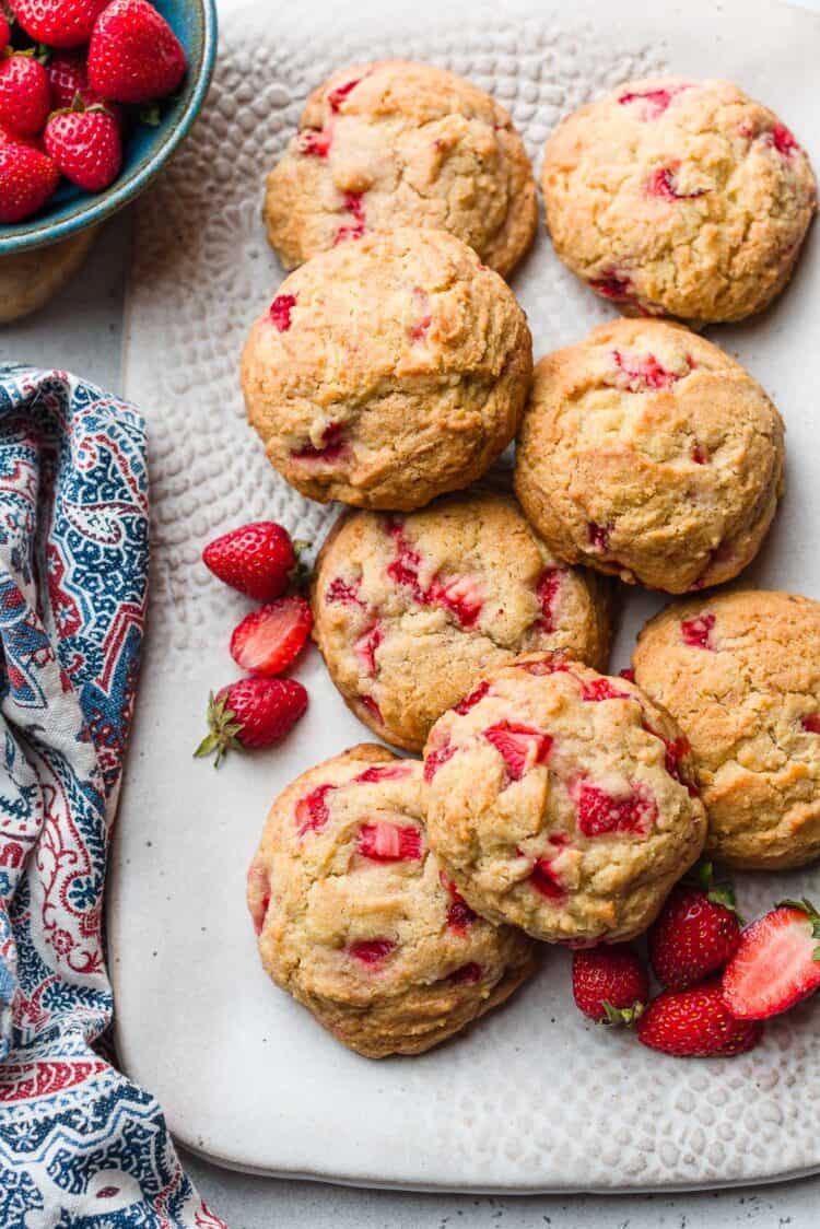 Strawberry Shortcake Cookies on a platter.
