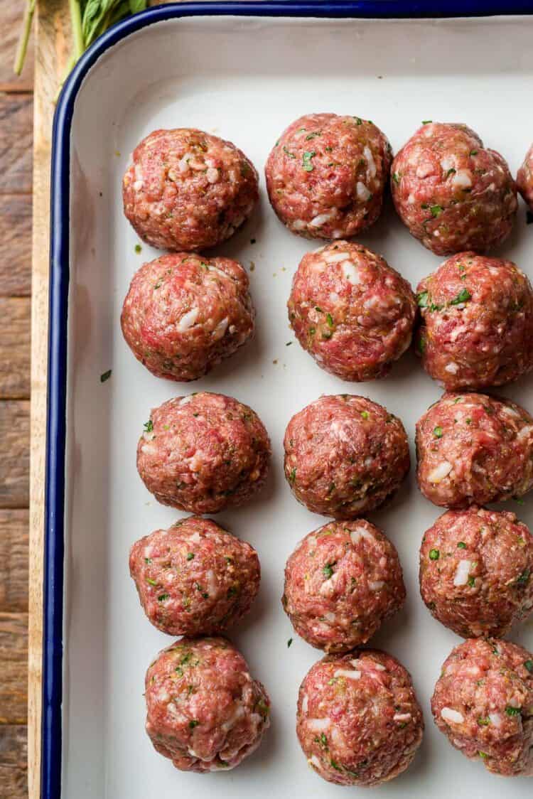 Meatballs on a tray for albondigas.